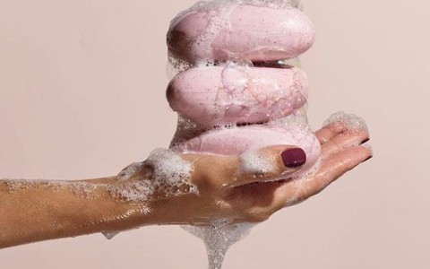 Rankų higiena: kaip taisyklingai prižiūrėti rankas?